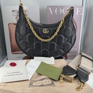 Gucci Black GG MATELASSÉ SMALL
SHOULDER BAG